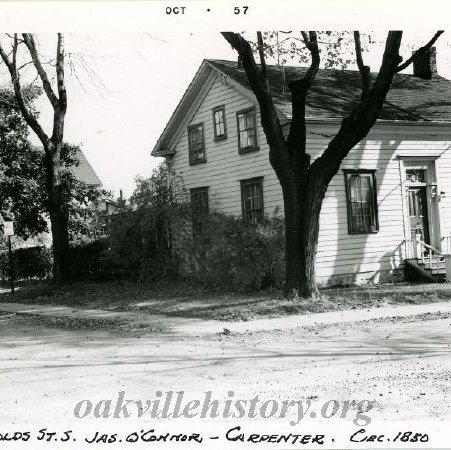 75 Reynolds Street Circa 1957.  Note no addition on the rear of the house