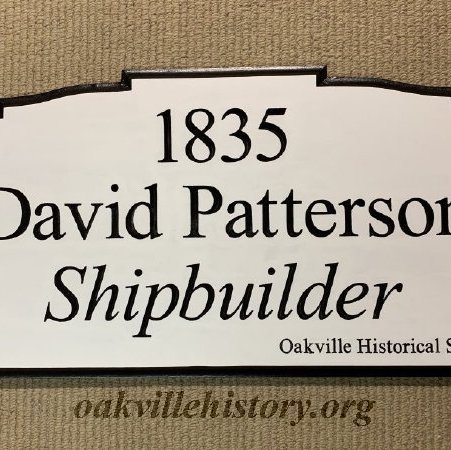 19 Navy Street Plaque